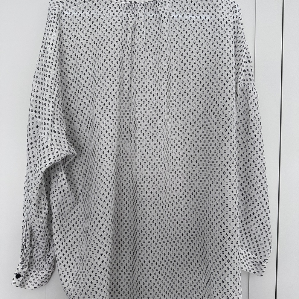 Zara Diamond Pattern  Button-Up Blouse - Picture 6 of 9